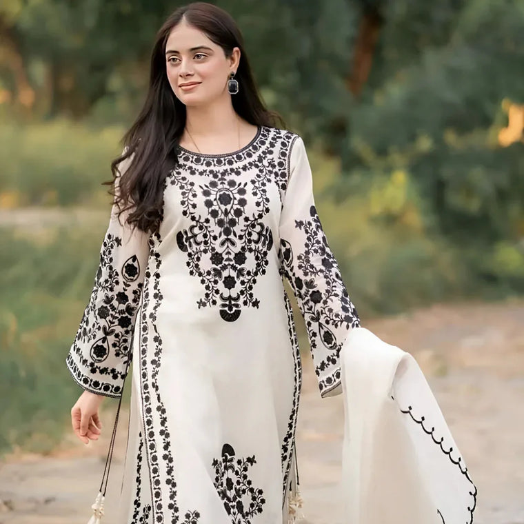 Lawn Embroidered 3pc suit C30