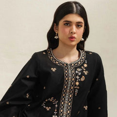 Lawn Embroidered 3pc suit C43